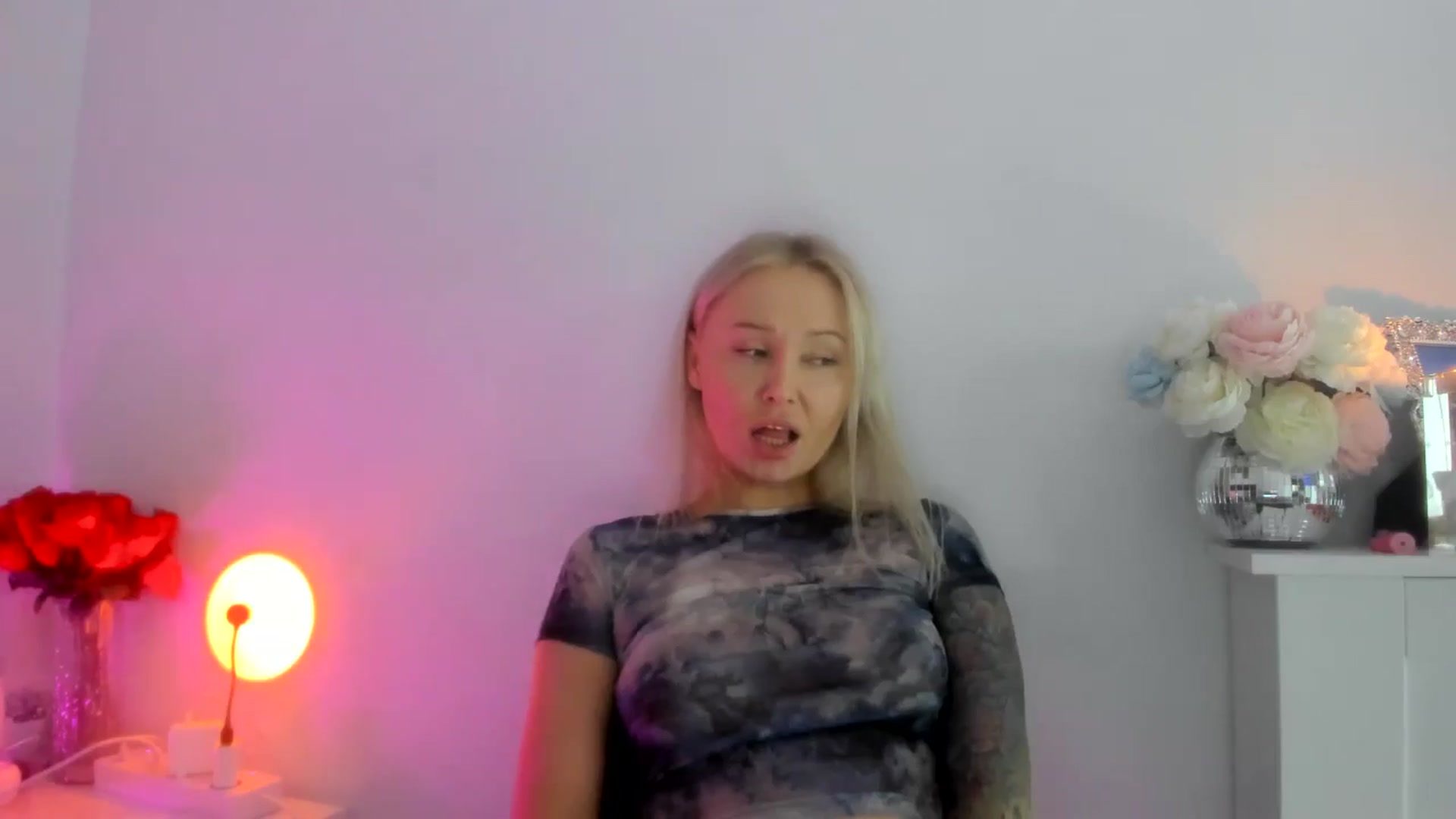 Gallery image thumbnail from AAA_Yas's myfreecams stream on, 10/28/2025, 21:32 image 12 of 20