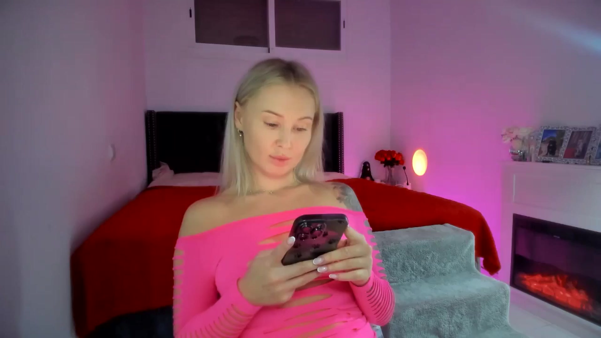 Gallery image thumbnail from AAA_Yas's myfreecams stream on, 11/02/2025, 19:02 image 19 of 20