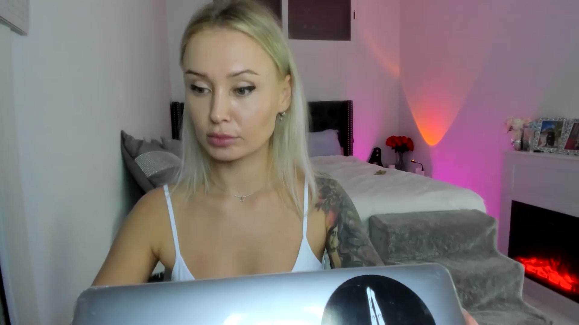 Gallery image thumbnail from AAA_Yas's myfreecams stream on, 11/04/2025, 18:57 image 20 of 20