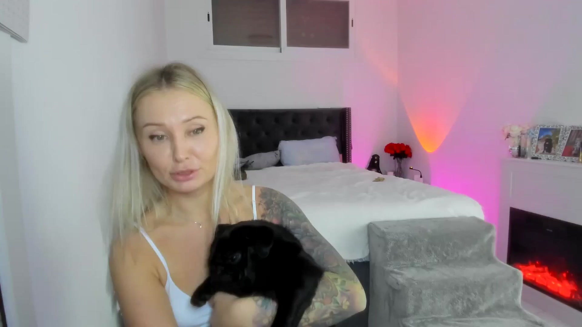 Gallery image thumbnail from AAA_Yas's myfreecams stream on, 11/04/2025, 19:38 image 13 of 20