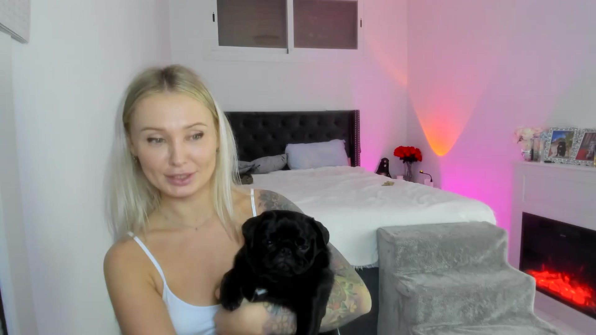 Gallery image thumbnail from AAA_Yas's myfreecams stream on, 11/04/2025, 19:38 image 11 of 20