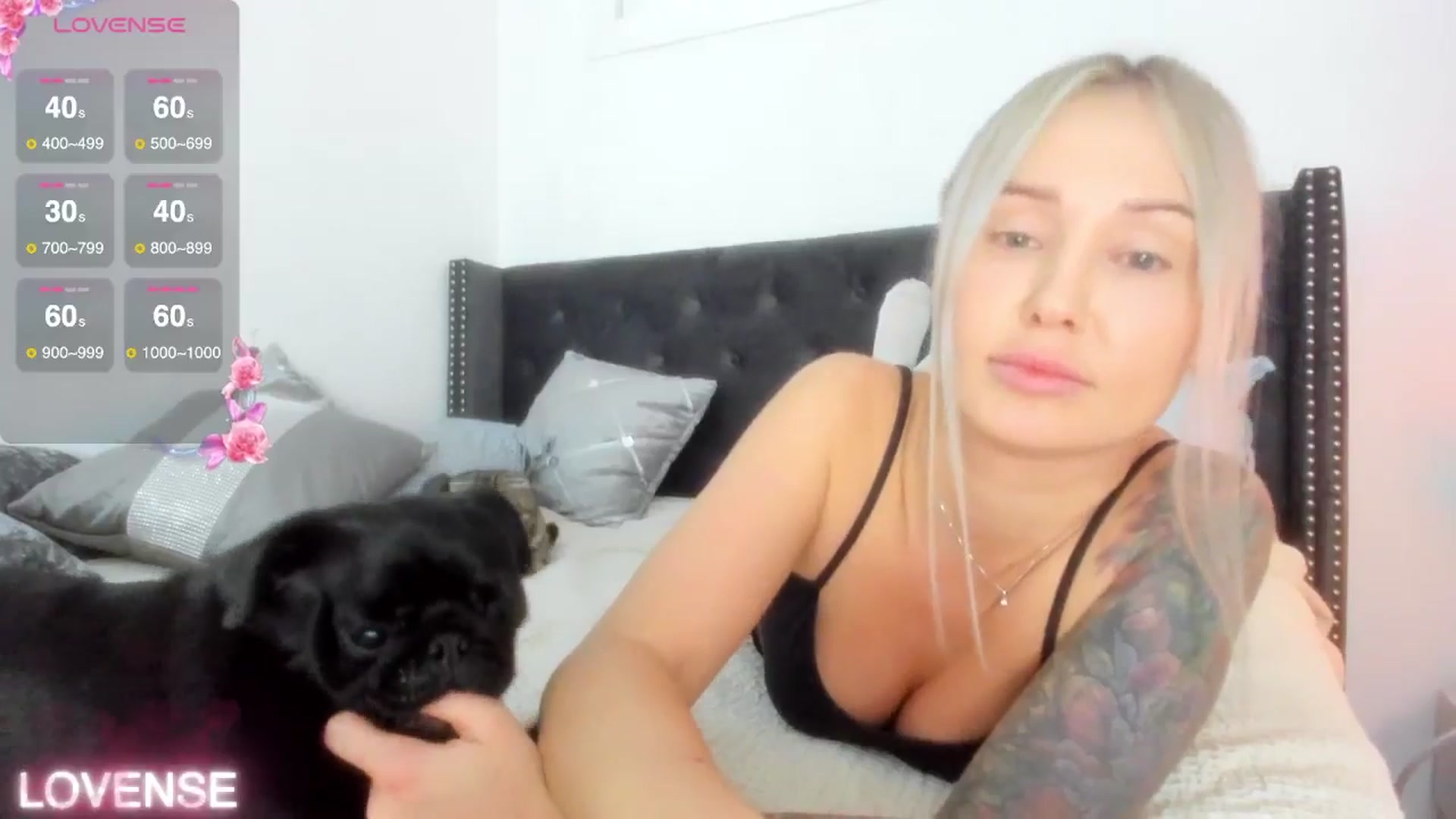 Gallery image thumbnail from AAA_Yas's myfreecams stream on, 11/11/2025, 21:09 image 4 of 20