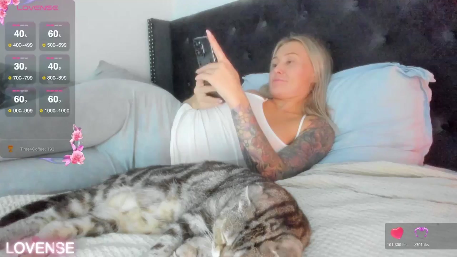 Gallery image thumbnail from AAA_Yas's myfreecams stream on, 11/16/2025, 20:31 image 18 of 20