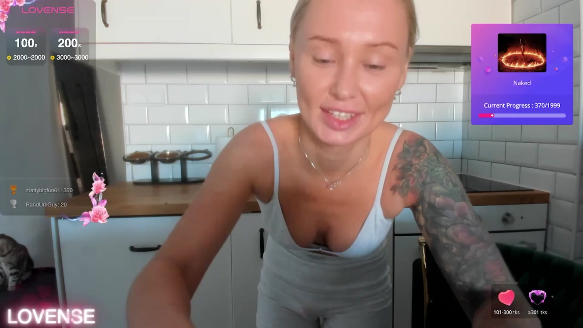 Gallery image thumbnail from AAA_Yas's myfreecams stream on, 11/19/2025, 16:46 image 7 of 20