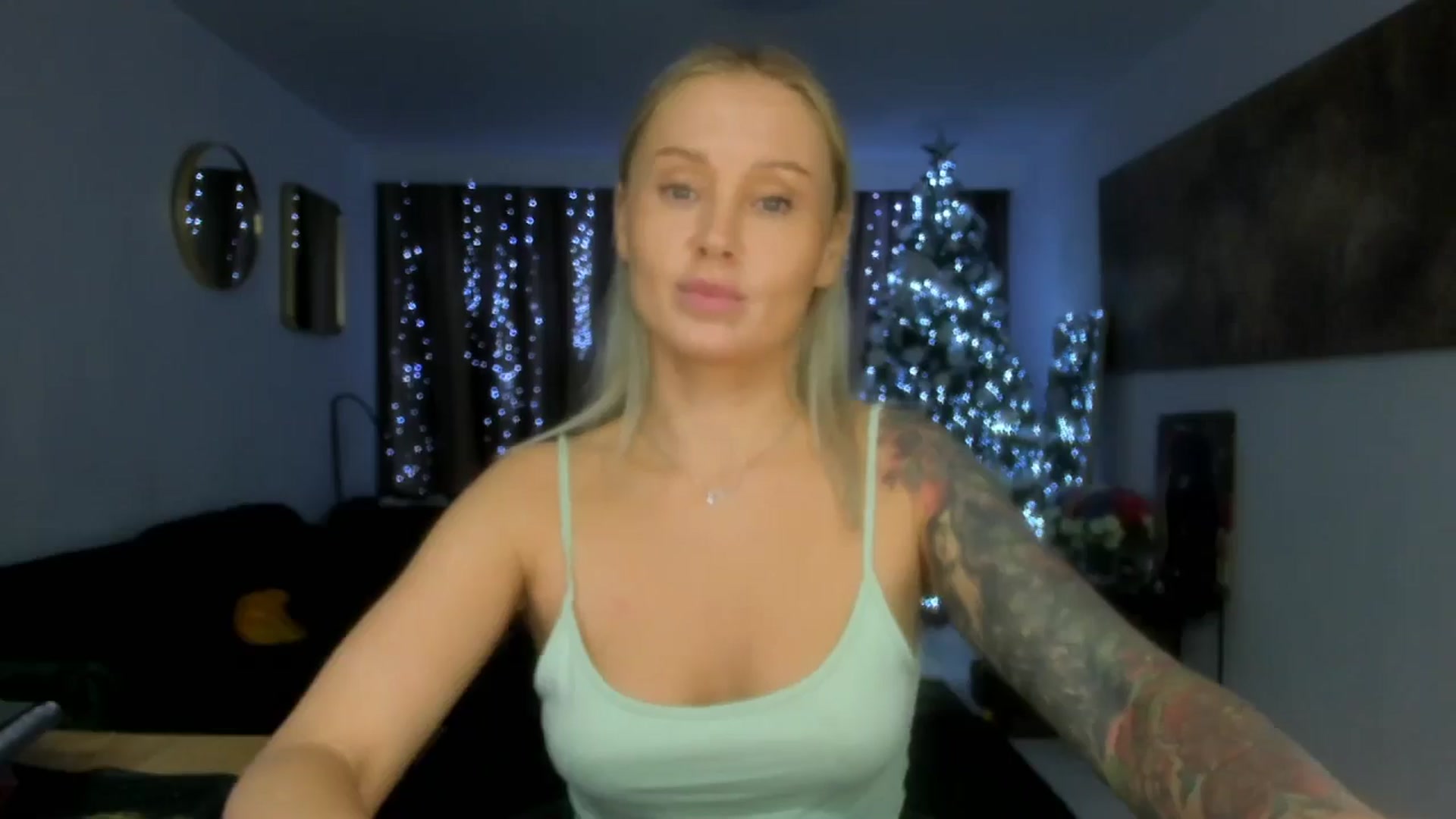 Gallery image thumbnail from AAA_Yas's myfreecams stream on, 12/13/2025, 24:06 image 4 of 20