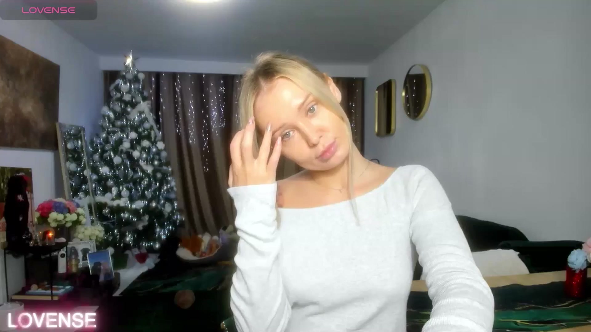 Gallery image thumbnail from AAA_Yas's myfreecams stream on, 12/18/2025, 20:00 image 2 of 20