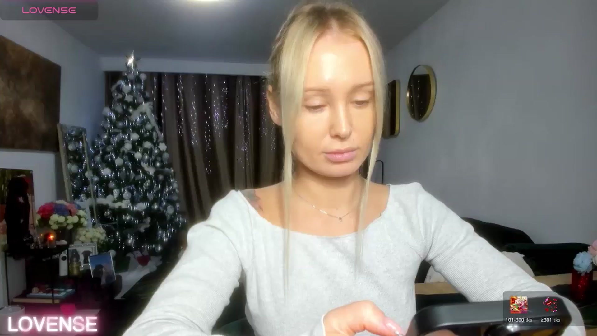 Gallery image thumbnail from AAA_Yas's myfreecams stream on, 12/18/2025, 20:00 image 10 of 20