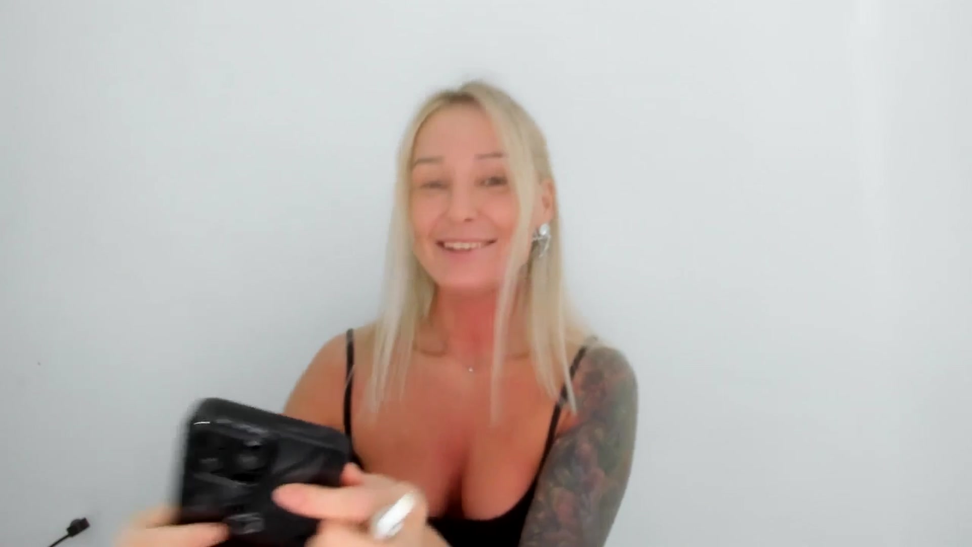 Gallery image thumbnail from AAA_Yas's myfreecams stream on, 01/28/2026, 21:10 image 14 of 20