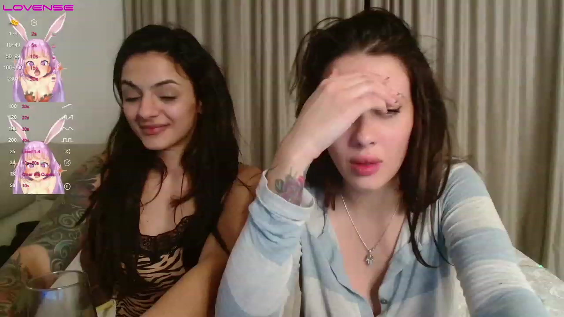 Gallery image thumbnail from AAliceee's myfreecams stream on, 11/21/2022, 02:02 image 20 of 20