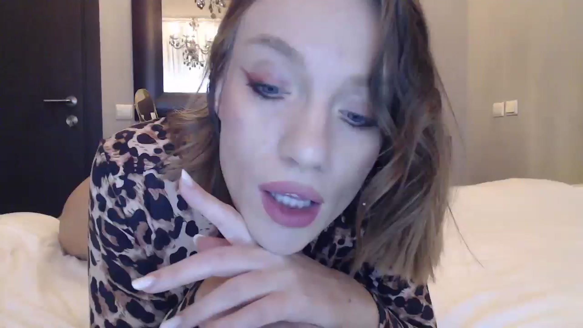 Gallery image thumbnail from ABABAB1's myfreecams stream on, 11/03/2024, 09:15 image 1 of 20