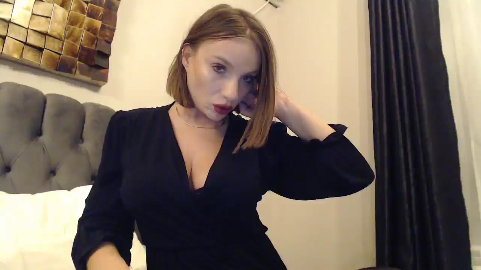 Gallery image thumbnail from ABABAB1's myfreecams stream on, 11/22/2024, 18:00 image 20 of 20