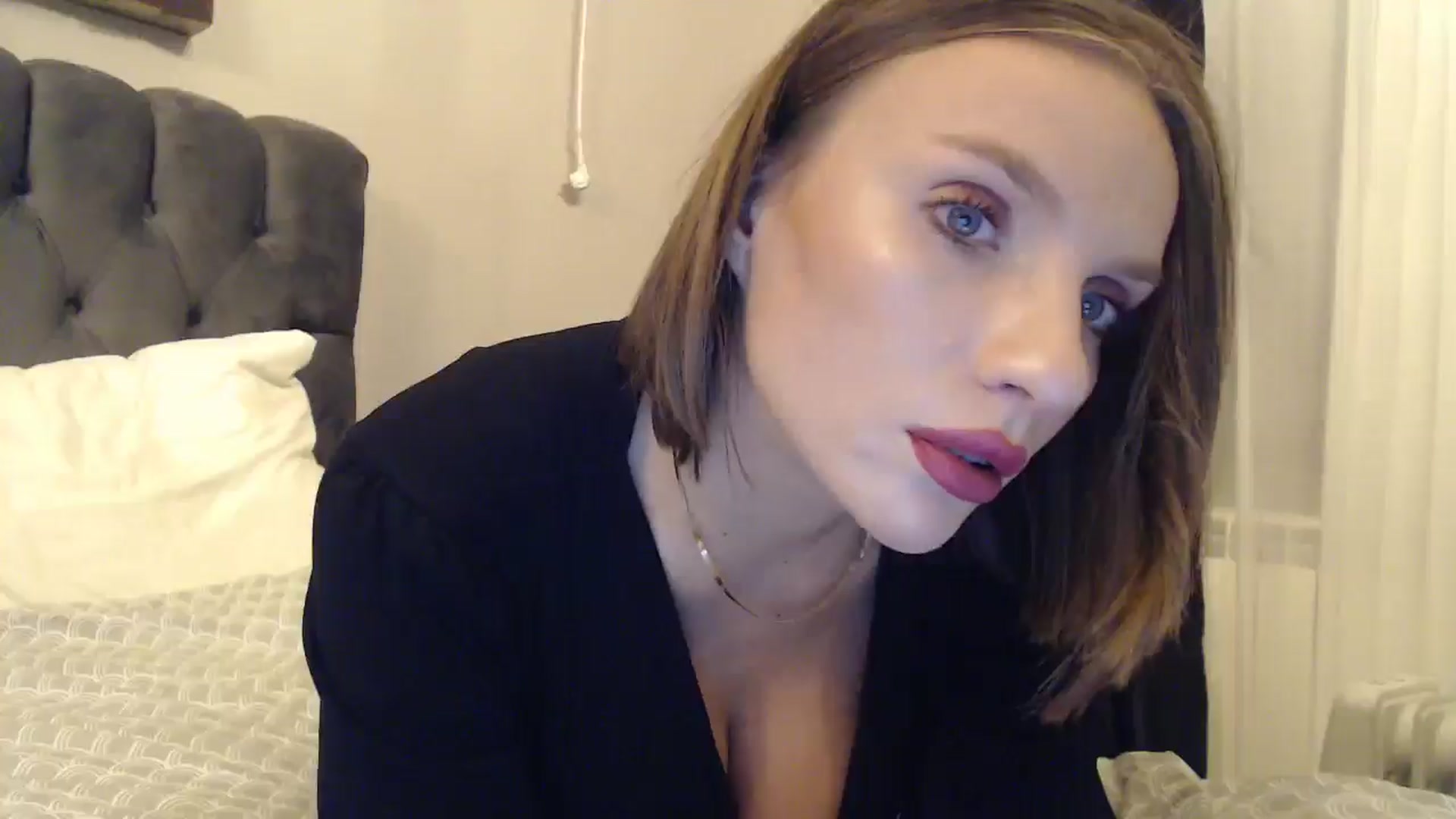 Gallery image thumbnail from ABABAB1's myfreecams stream on, 11/22/2024, 18:00 image 7 of 20