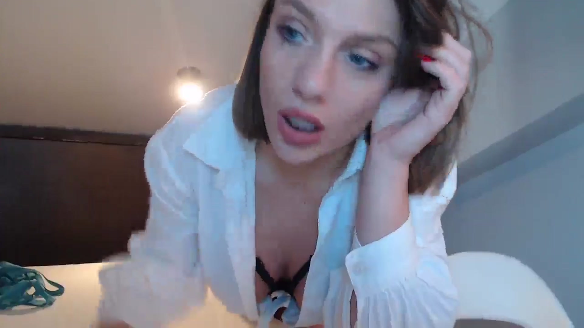 Gallery image thumbnail from ABABAB1's myfreecams stream on, 11/24/2024, 08:45 image 17 of 20