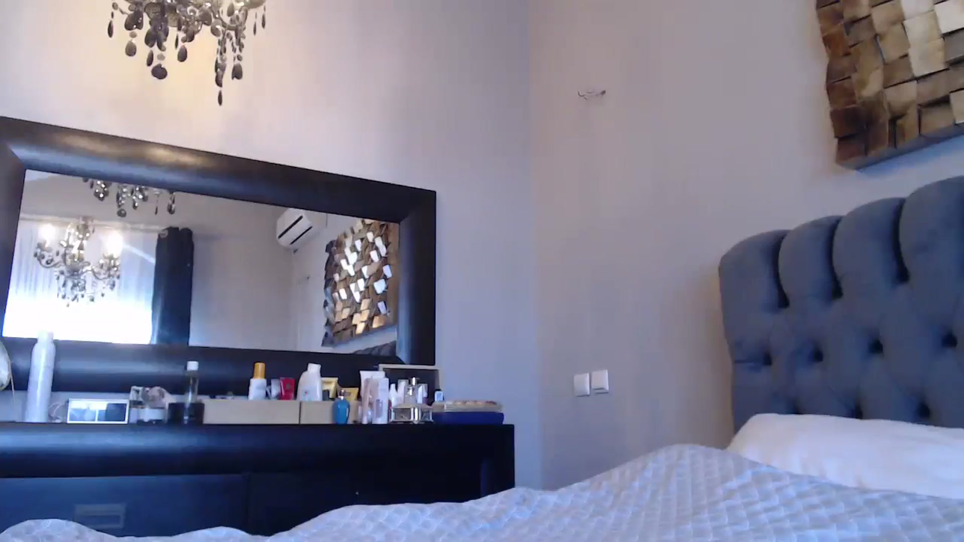 Gallery image thumbnail from ABABAB1's myfreecams stream on, 11/24/2024, 09:38 image 8 of 20