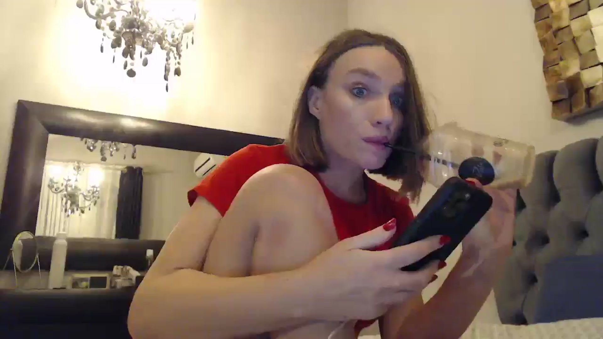 Gallery image thumbnail from ABABAB1's myfreecams stream on, 11/28/2024, 15:01 image 15 of 20