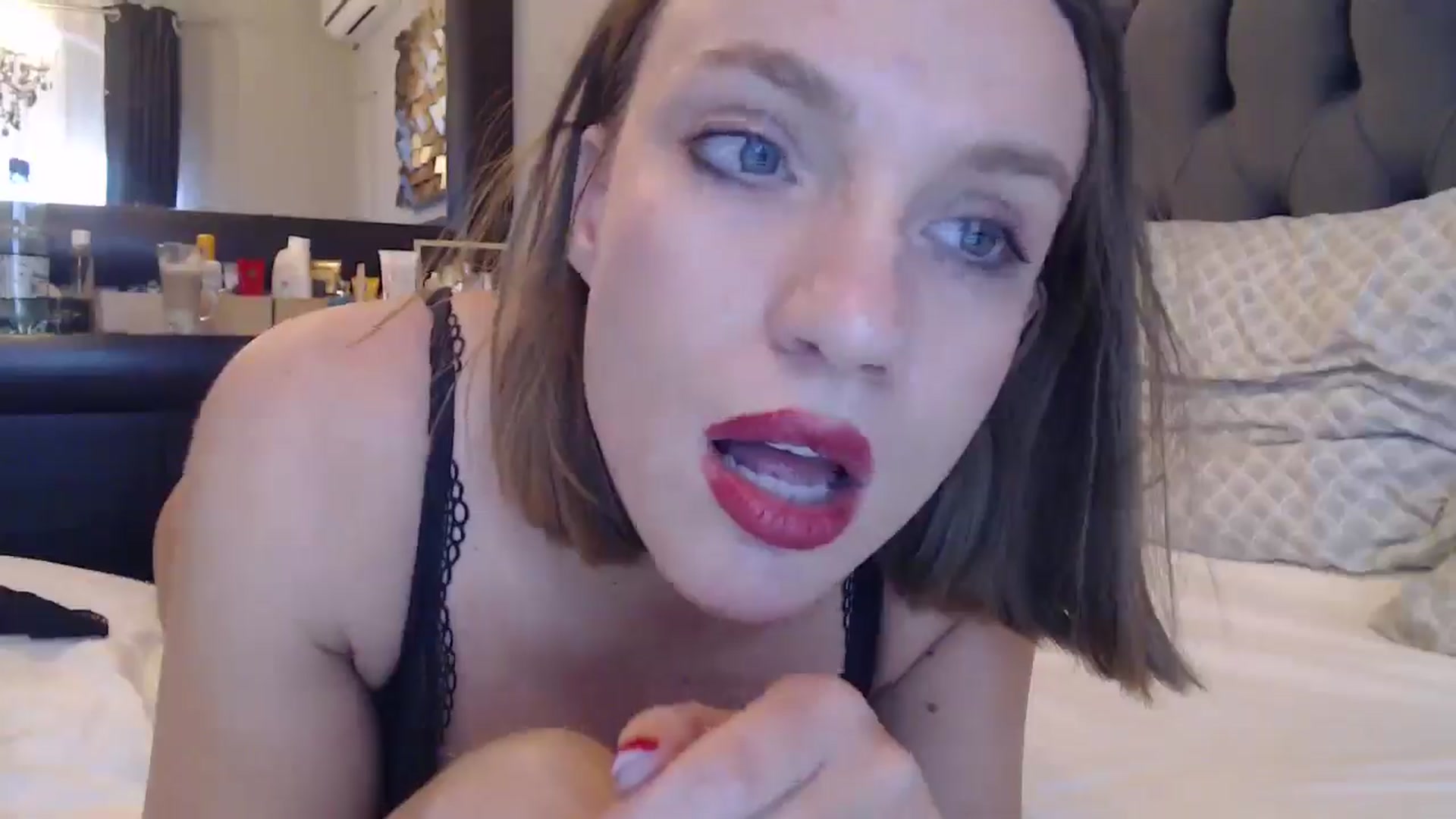 Gallery image thumbnail from ABABAB1's myfreecams stream on, 12/06/2024, 09:43 image 17 of 20