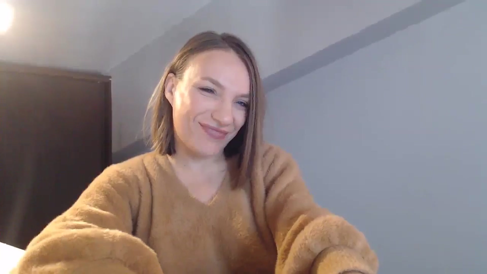 Gallery image thumbnail from ABABAB1's myfreecams stream on, 12/14/2024, 10:17 image 12 of 20