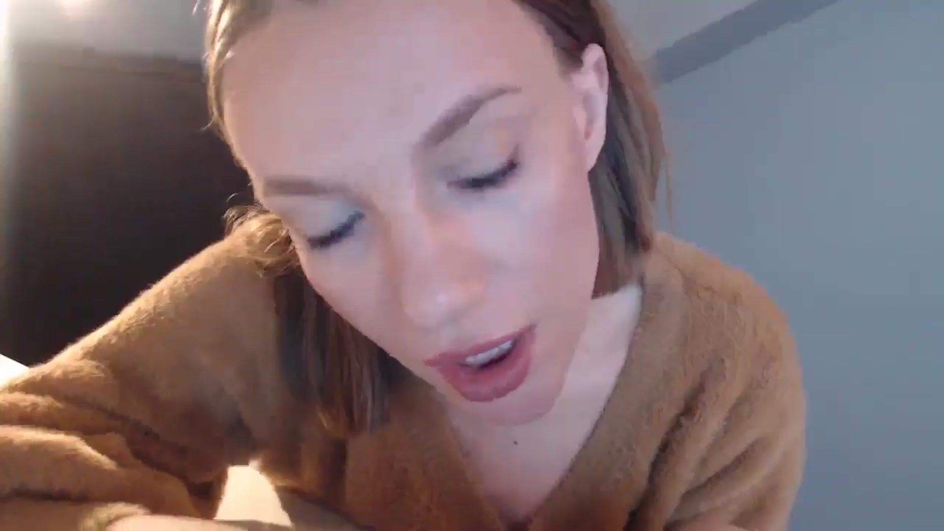 Gallery image thumbnail from ABABAB1's myfreecams stream on, 12/14/2024, 11:24 image 2 of 20