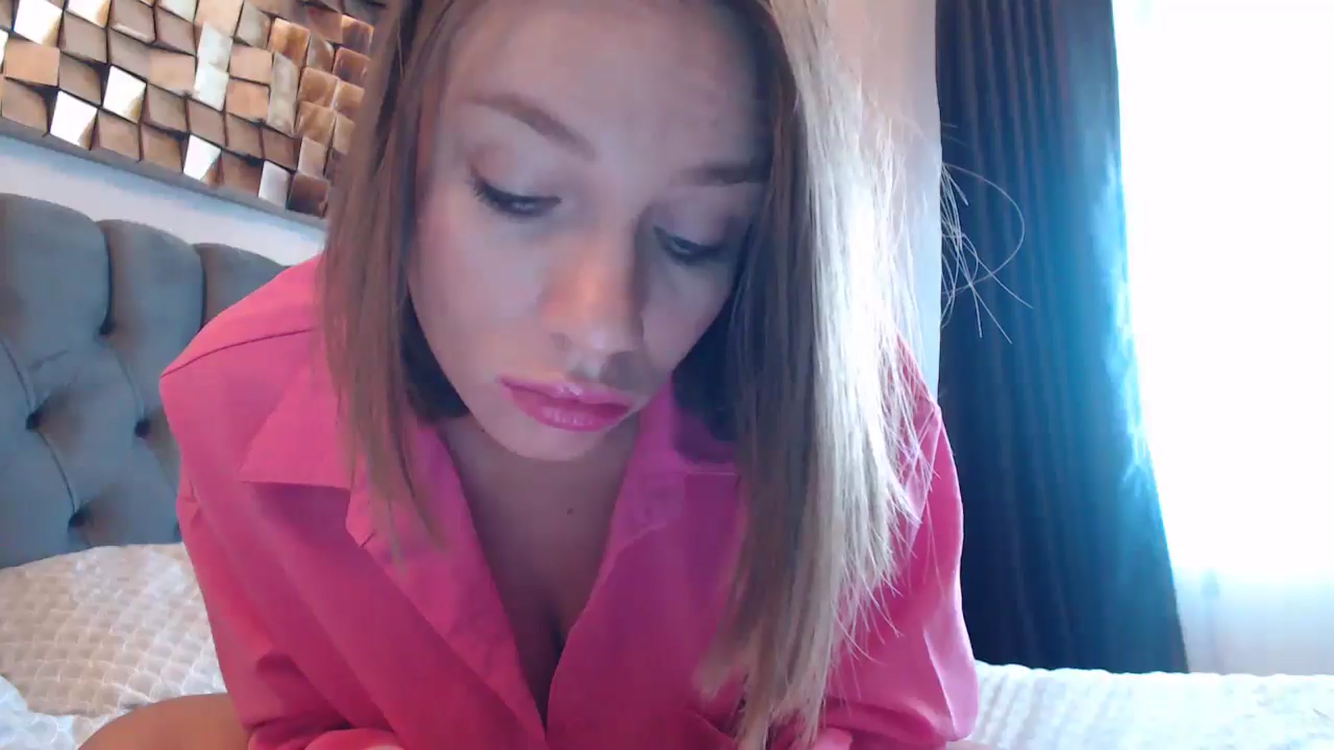 Gallery image thumbnail from ABABAB1's myfreecams stream on, 12/15/2024, 10:23 image 11 of 20