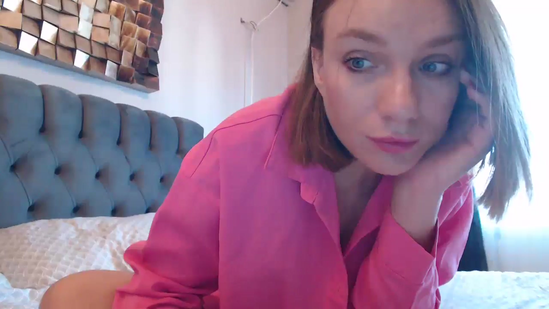 Gallery image thumbnail from ABABAB1's myfreecams stream on, 12/15/2024, 10:23 image 14 of 20
