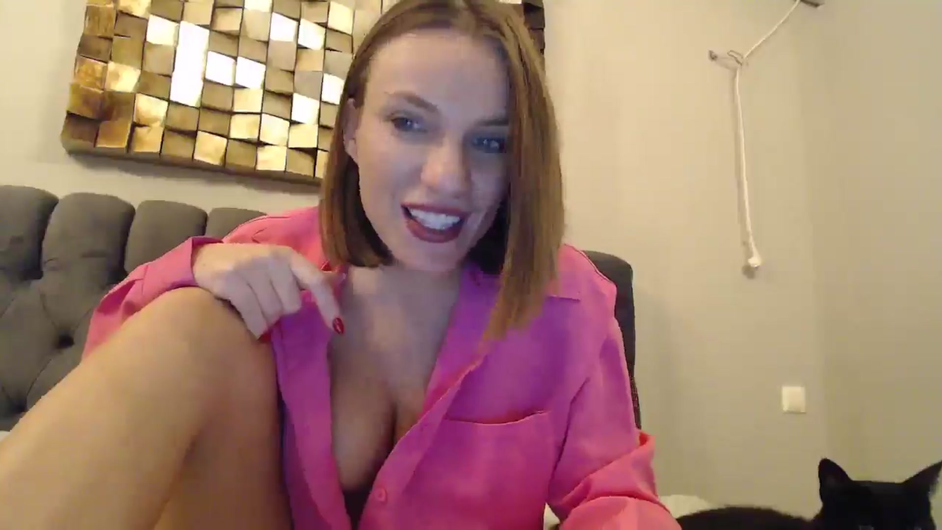 Gallery image thumbnail from ABABAB1's myfreecams stream on, 12/15/2024, 16:51 image 6 of 20