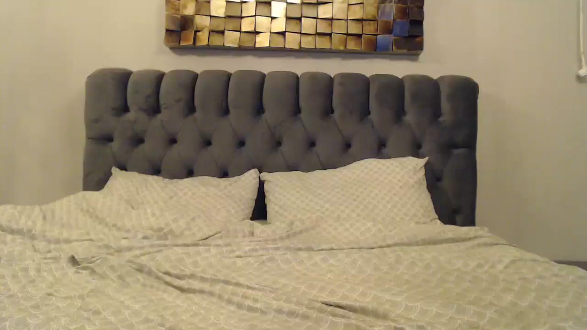Gallery image thumbnail from ABABAB1's myfreecams stream on, 12/19/2024, 18:06 image 13 of 20