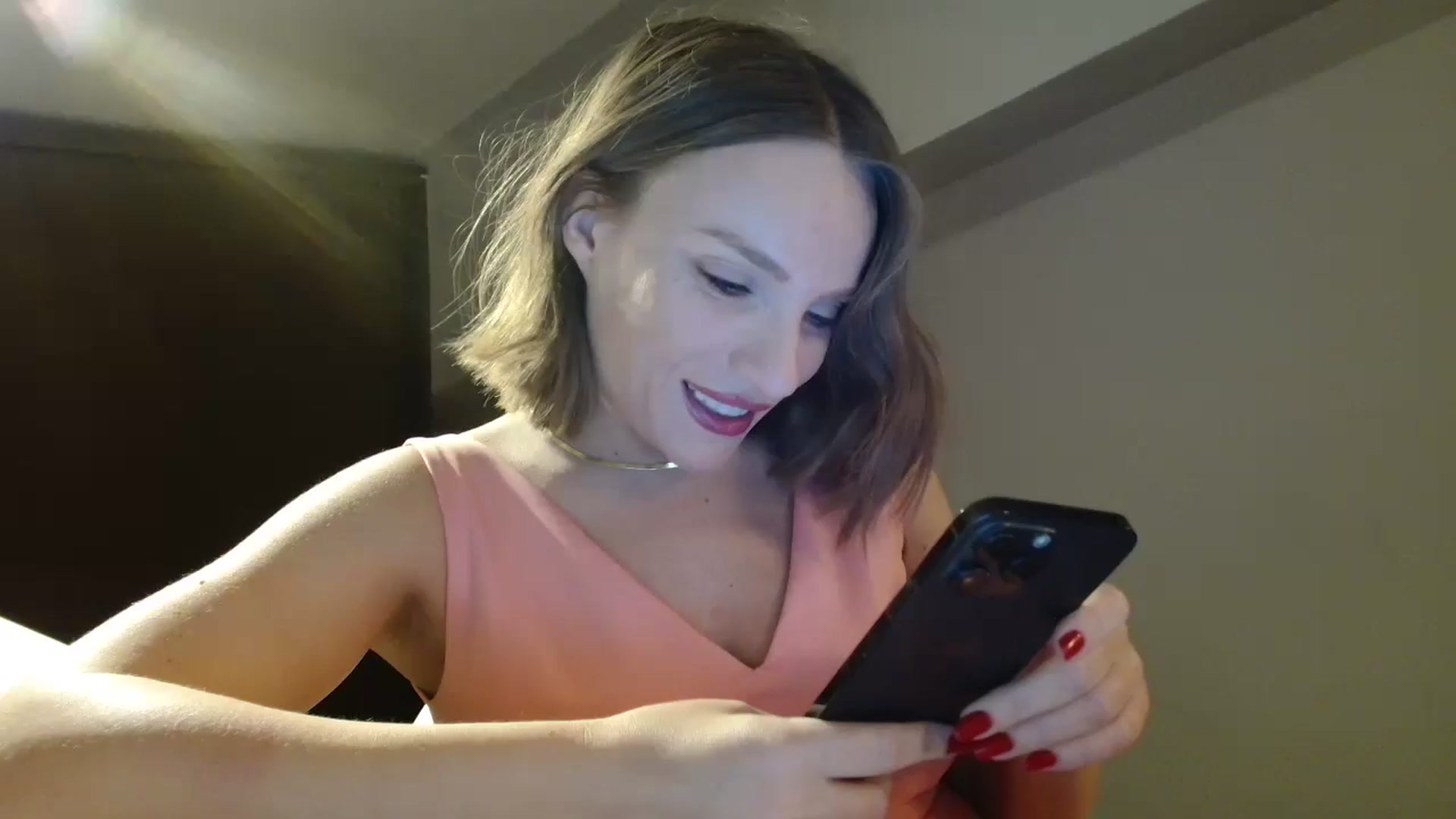 Gallery image thumbnail from ABABAB1's myfreecams stream on, 12/23/2024, 21:16 image 1 of 20