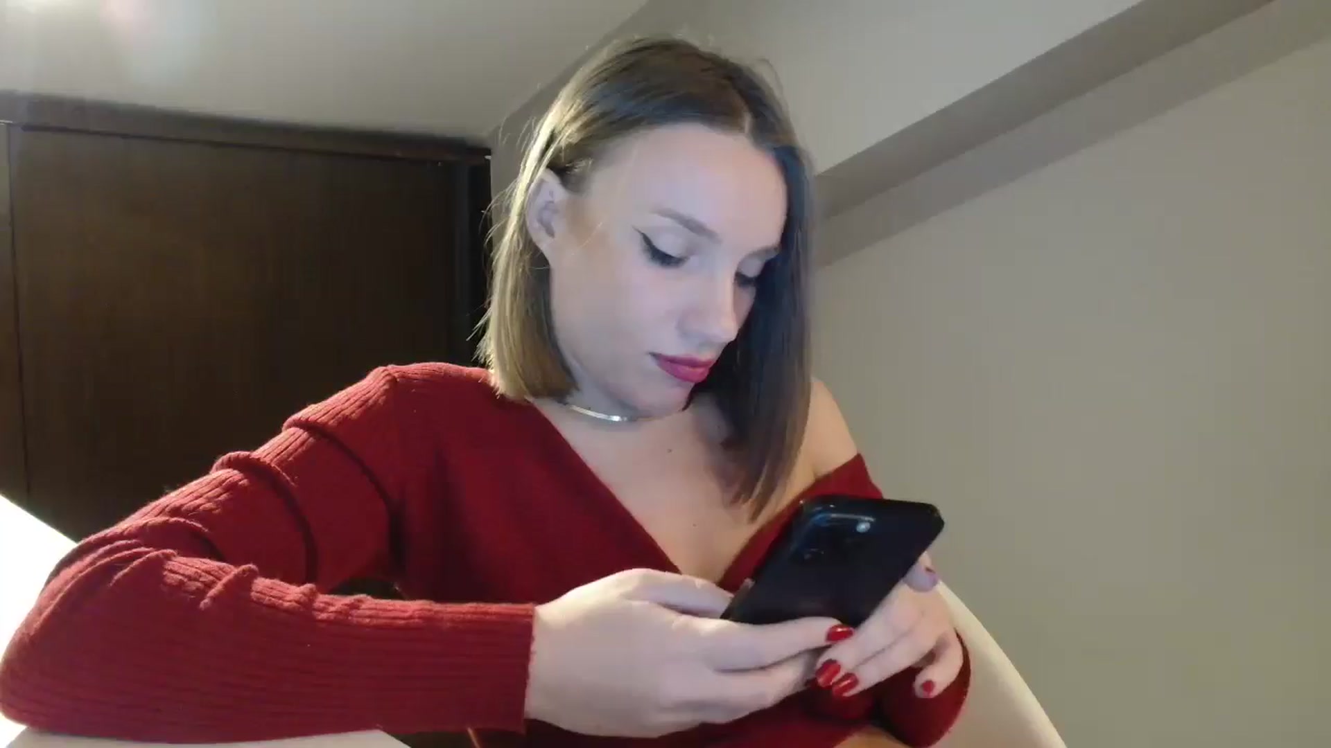 Gallery image thumbnail from ABABAB1's myfreecams stream on, 12/24/2024, 15:53 image 8 of 20