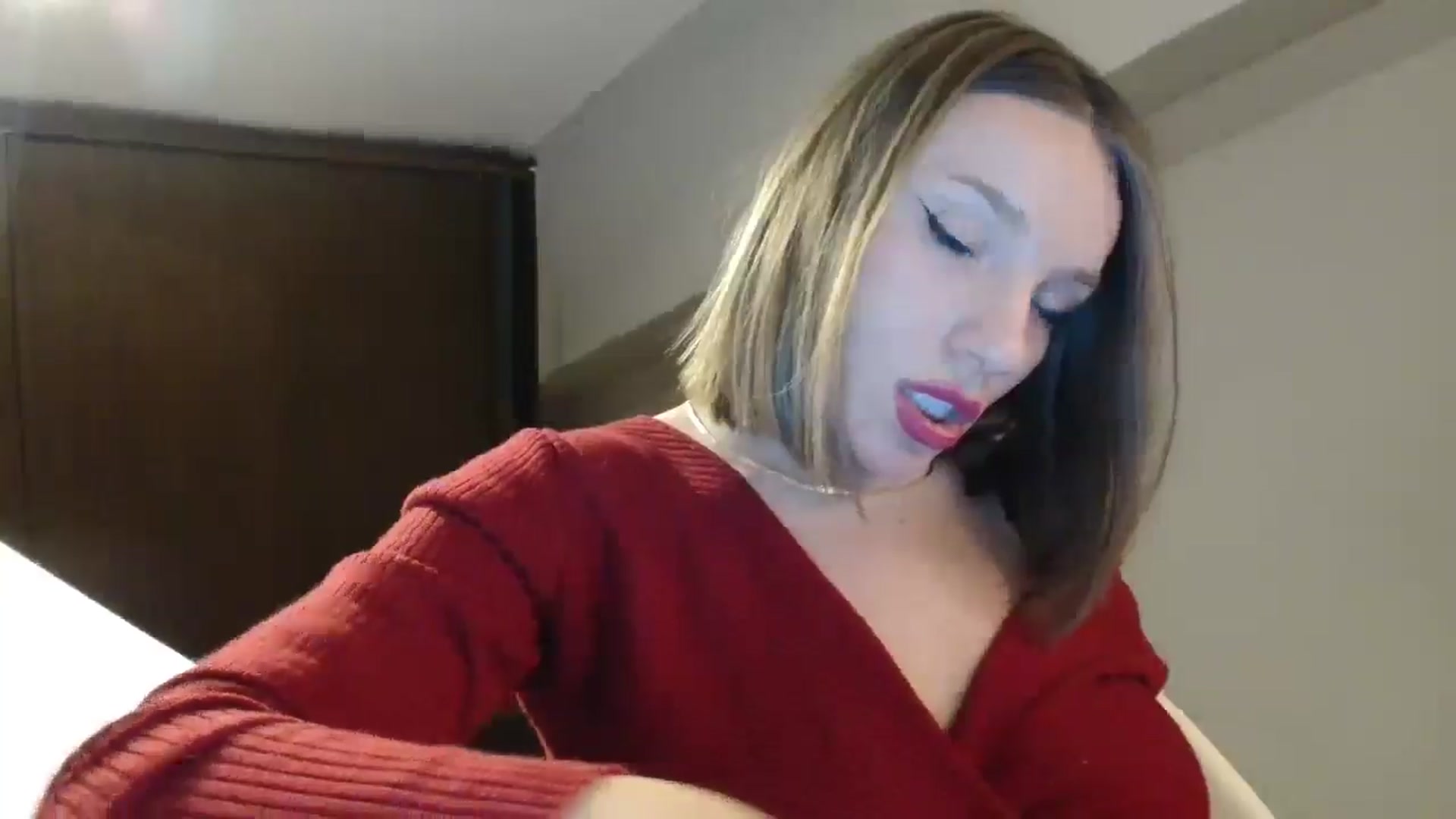 Gallery image thumbnail from ABABAB1's myfreecams stream on, 12/24/2024, 15:53 image 3 of 20