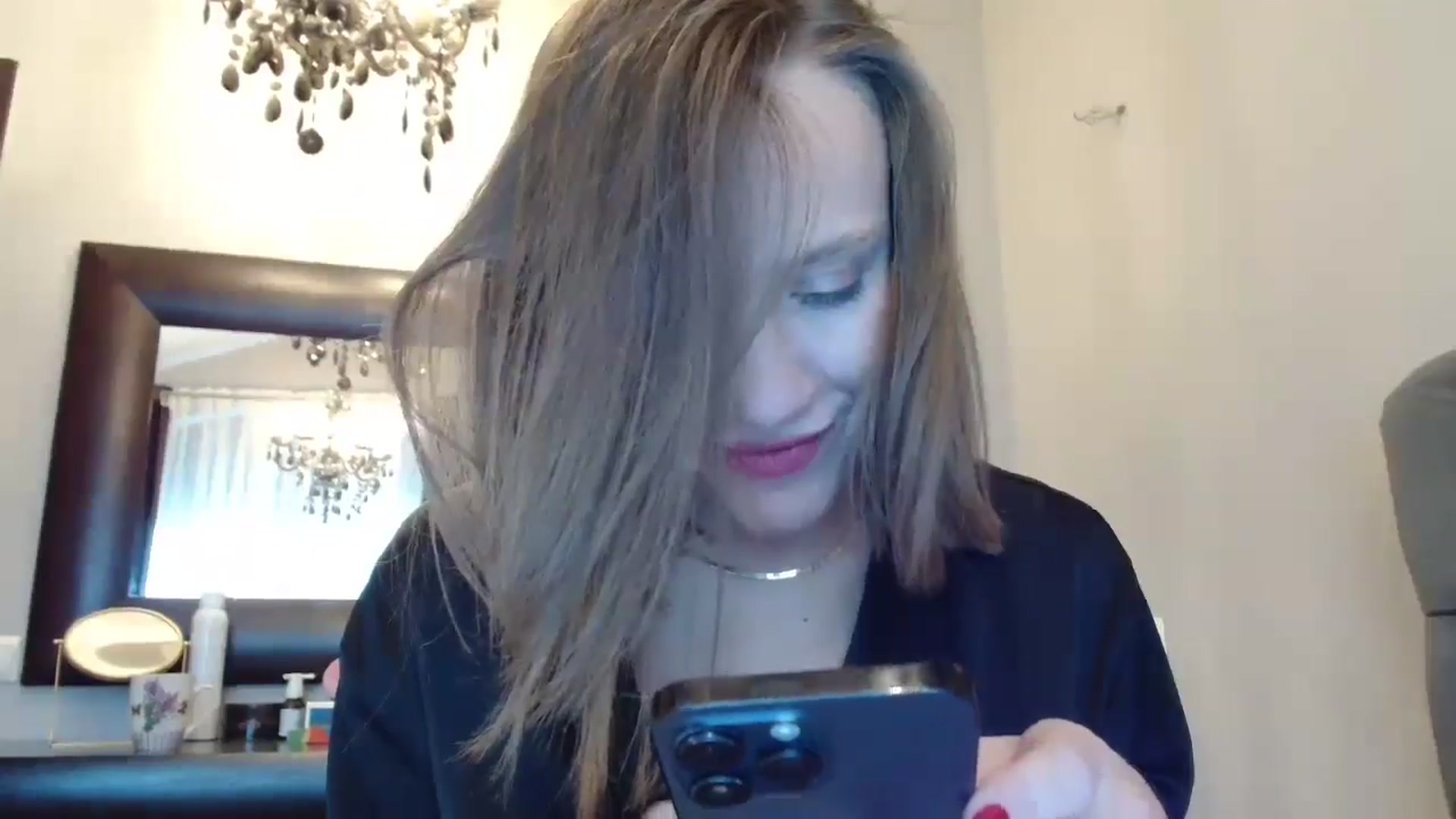 Gallery image thumbnail from ABABAB1's myfreecams stream on, 12/30/2024, 13:37 image 5 of 20