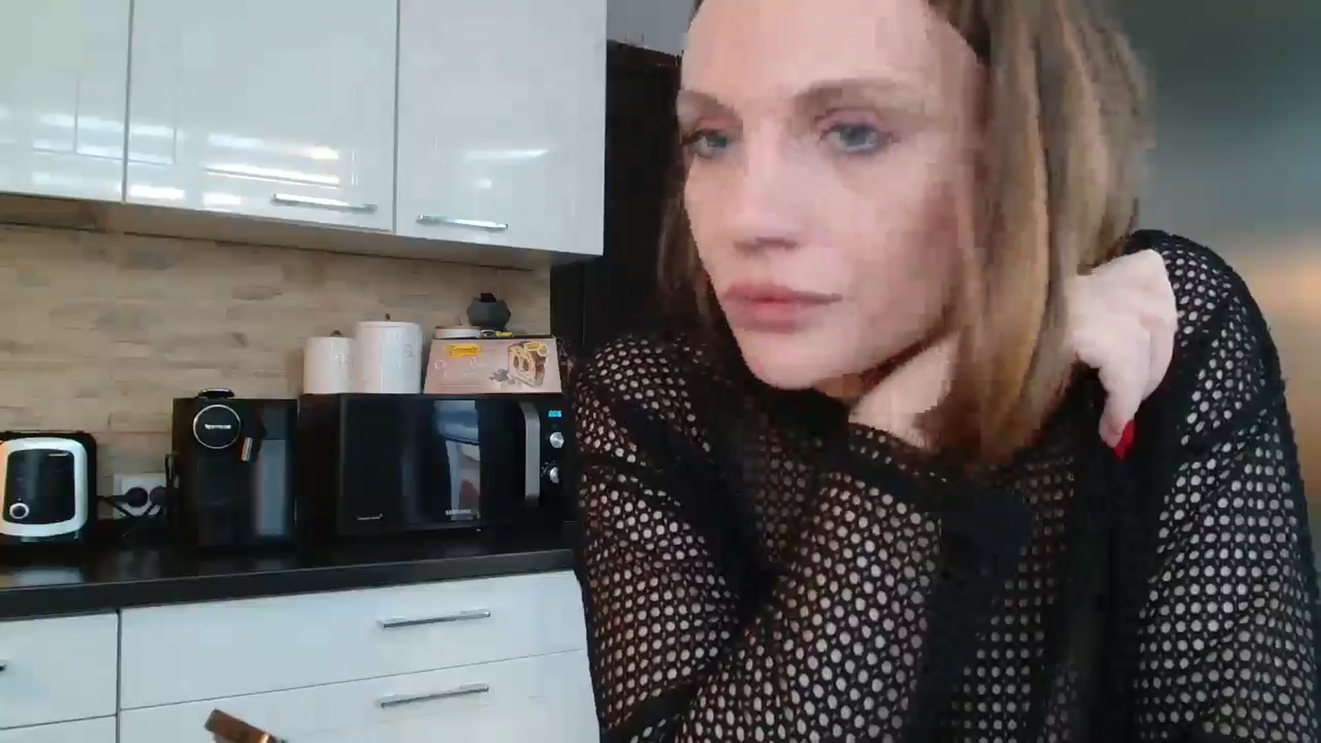 Gallery image thumbnail from ABABAB1's myfreecams stream on, 01/04/2025, 13:53 image 14 of 20