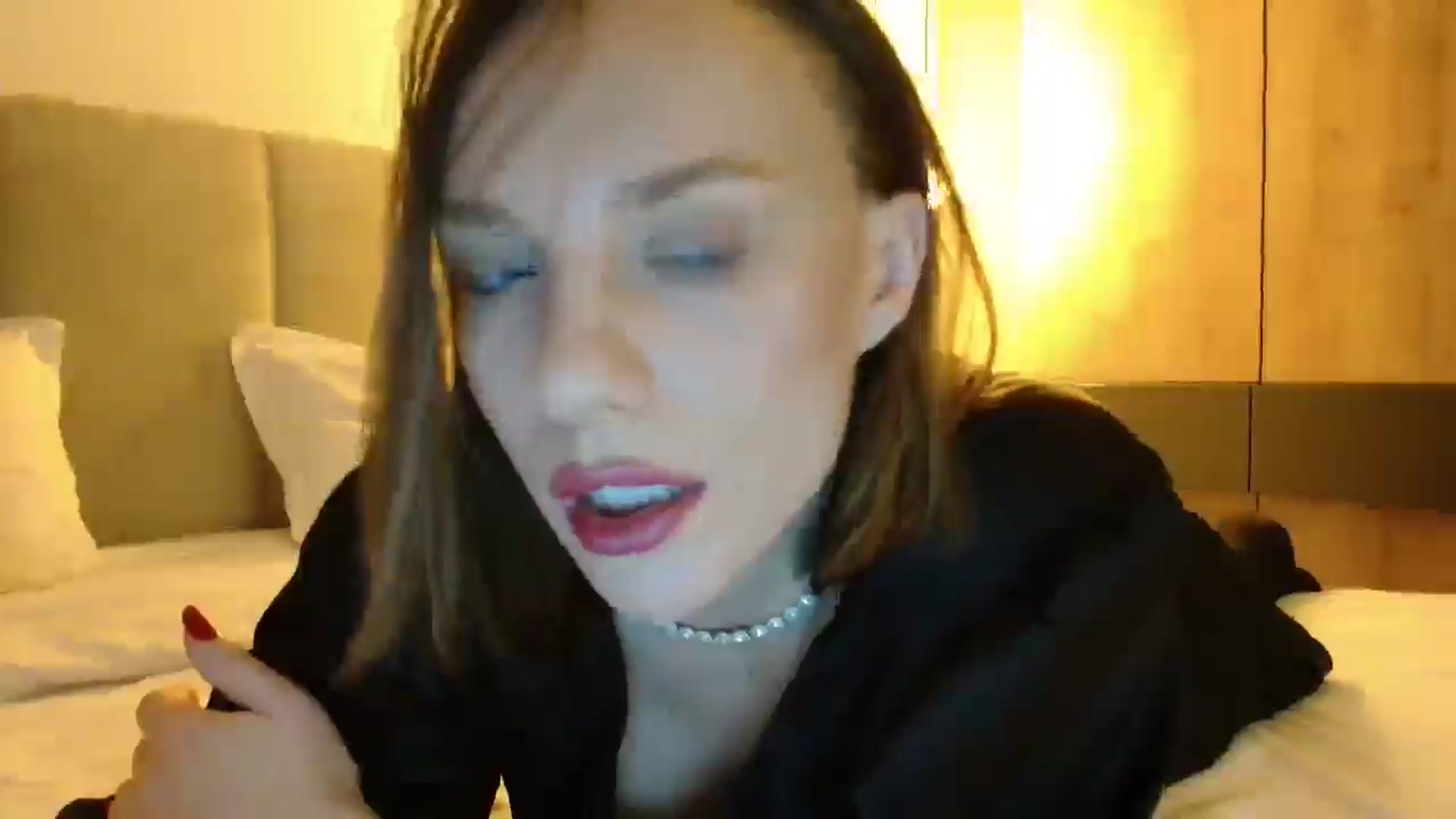 Gallery image thumbnail from ABABAB1's myfreecams stream on, 01/06/2025, 18:59 image 6 of 20