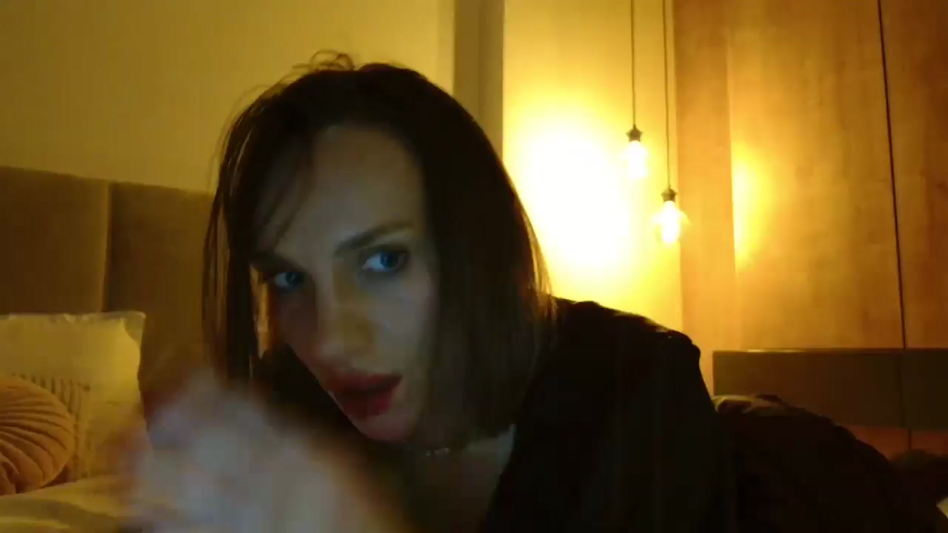 Gallery image thumbnail from ABABAB1's myfreecams stream on, 01/06/2025, 18:59 image 3 of 20