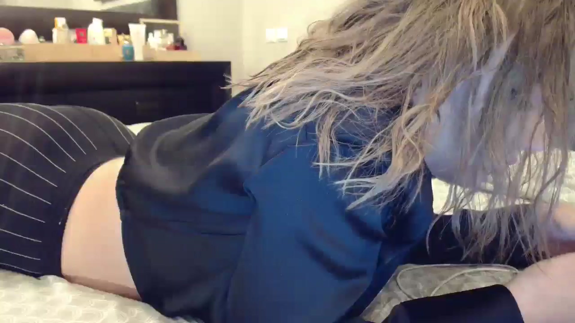 Gallery image thumbnail from ABABAB1's myfreecams stream on, 01/10/2025, 17:55 image 11 of 20