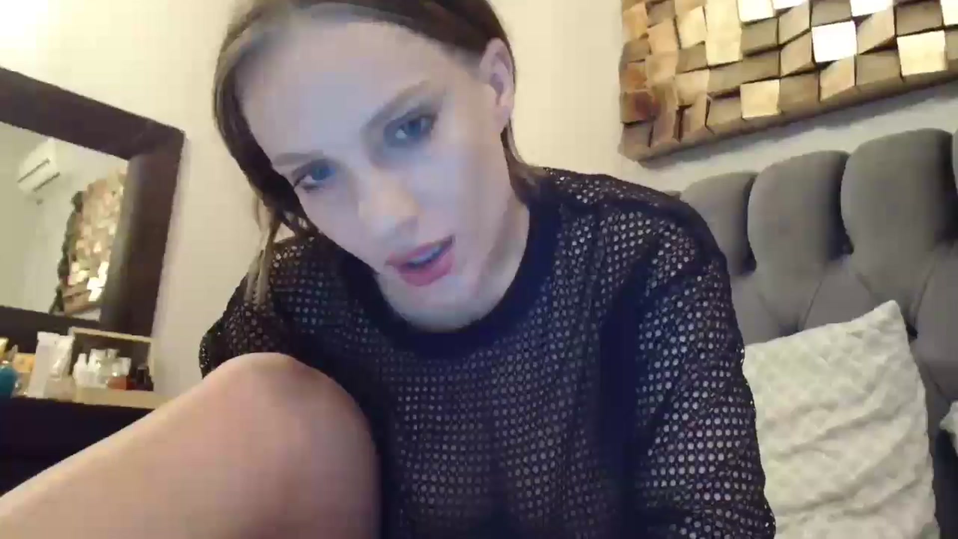 Gallery image thumbnail from ABABAB1's myfreecams stream on, 01/17/2025, 21:07 image 6 of 20