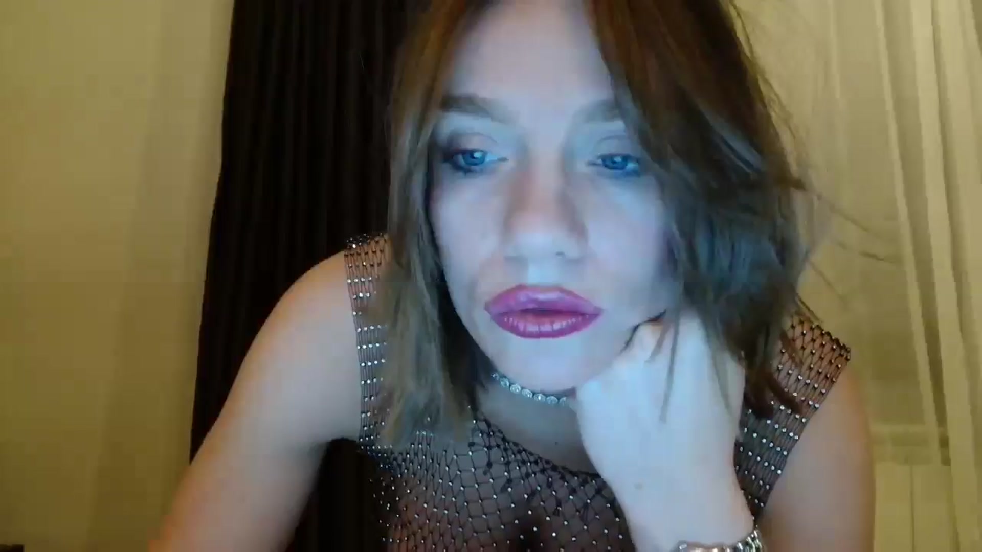 Gallery image thumbnail from ABABAB1's myfreecams stream on, 01/21/2025, 18:58 image 15 of 20