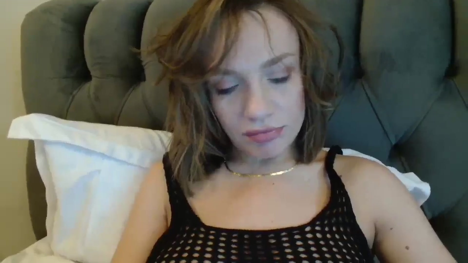 Gallery image thumbnail from ABABAB1's myfreecams stream on, 01/26/2025, 07:15 image 19 of 20