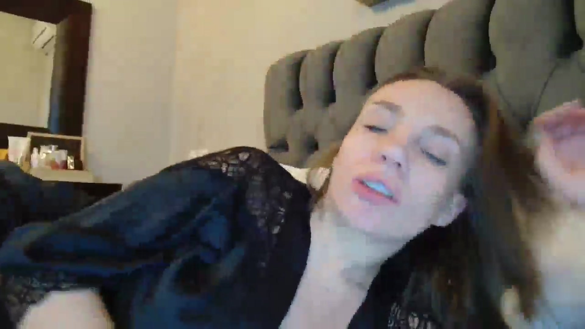 Gallery image thumbnail from ABABAB1's myfreecams stream on, 02/08/2025, 12:47 image 12 of 20
