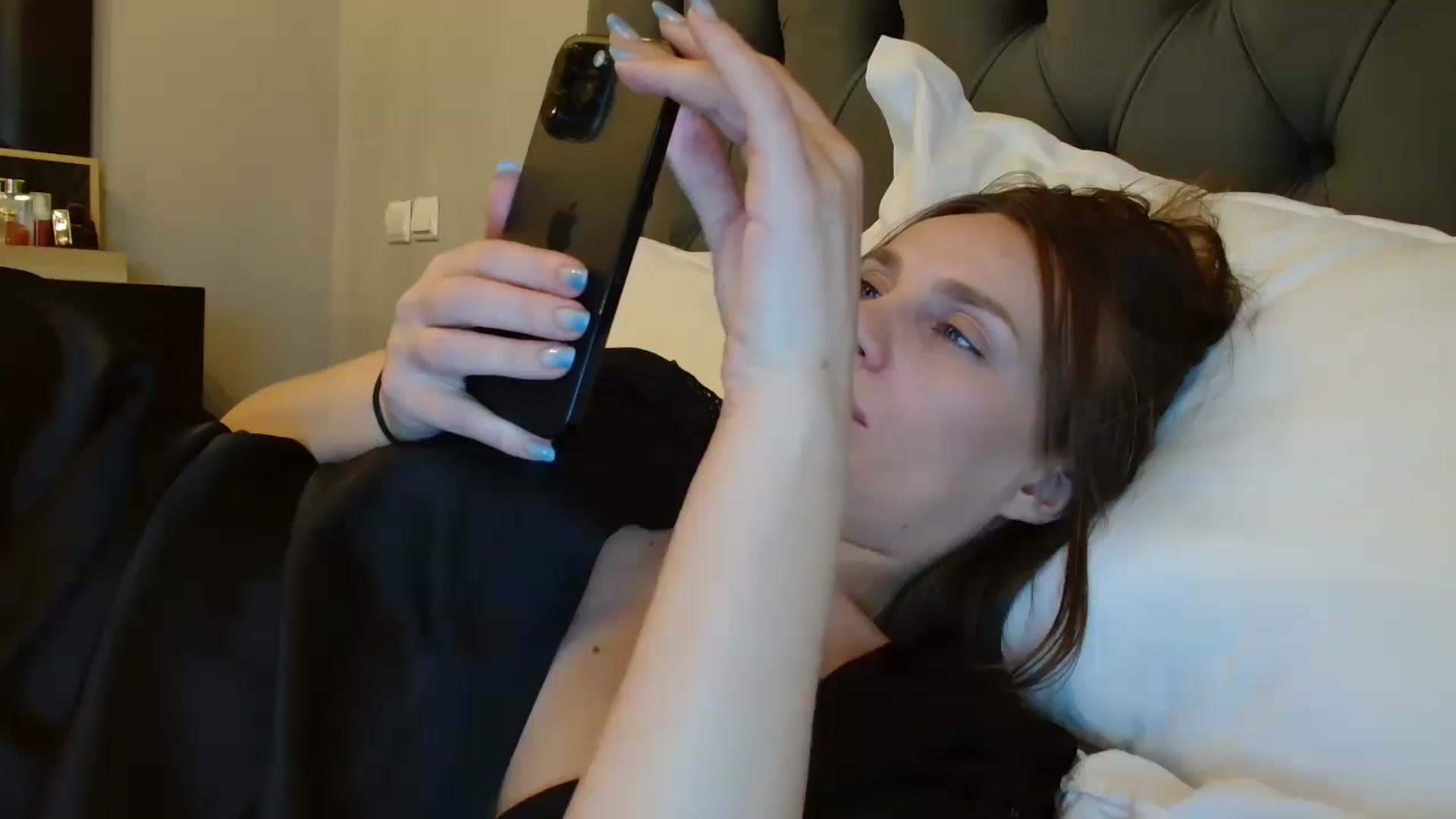 Gallery image thumbnail from ABABAB1's myfreecams stream on, 02/08/2025, 12:47 image 14 of 20