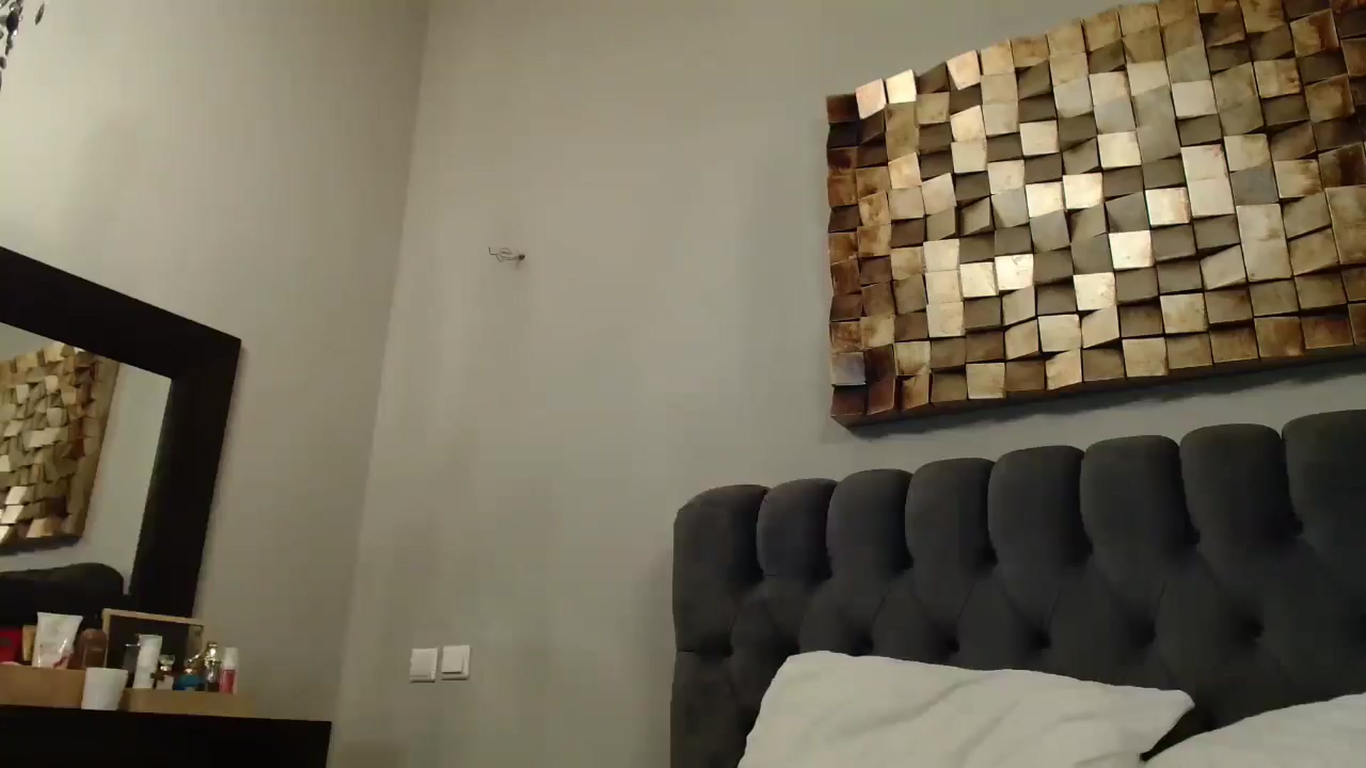 Gallery image thumbnail from ABABAB1's myfreecams stream on, 02/14/2025, 20:40 image 19 of 20
