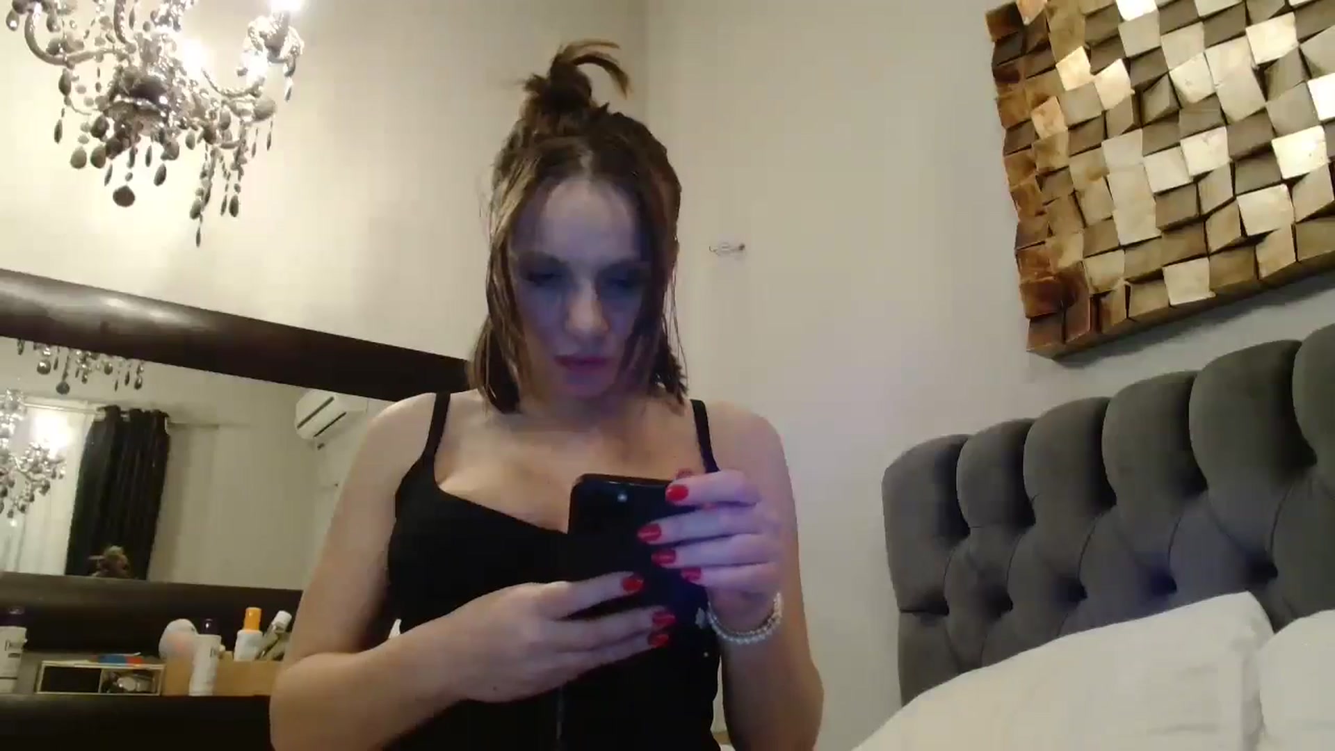 Gallery image thumbnail from ABABAB1's myfreecams stream on, 02/17/2025, 22:38 image 18 of 20