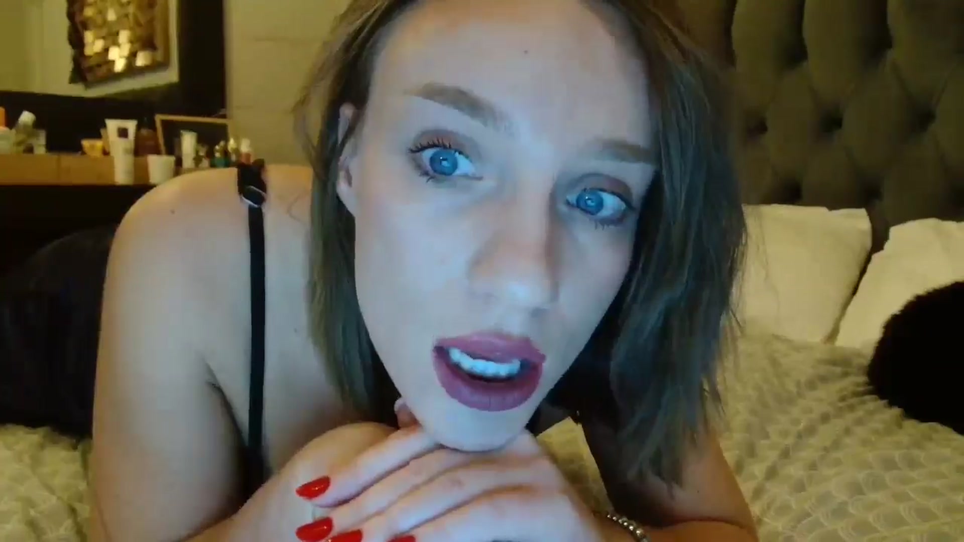 Gallery image thumbnail from ABABAB1's myfreecams stream on, 02/22/2025, 19:47 image 6 of 20