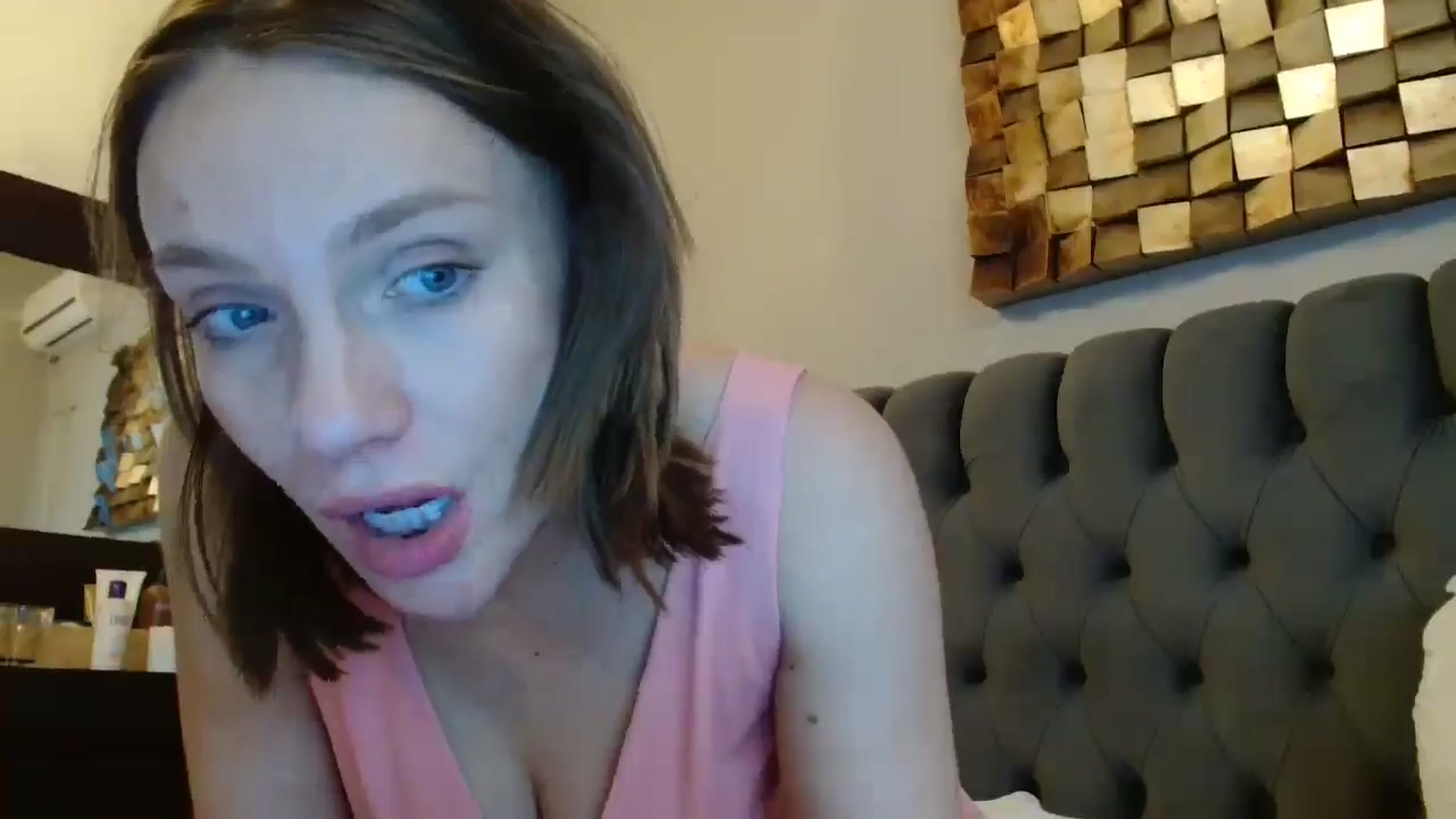Gallery image thumbnail from ABABAB1's myfreecams stream on, 03/01/2025, 10:53 image 3 of 20