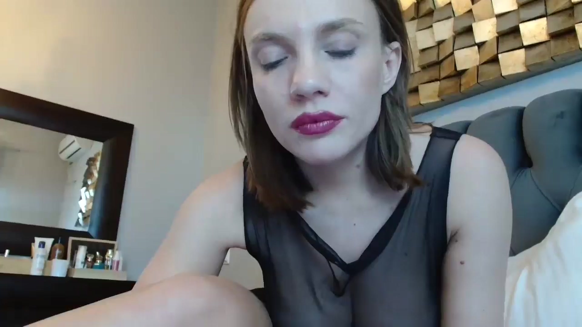 Gallery image thumbnail from ABABAB1's myfreecams stream on, 03/02/2025, 13:40 image 11 of 20