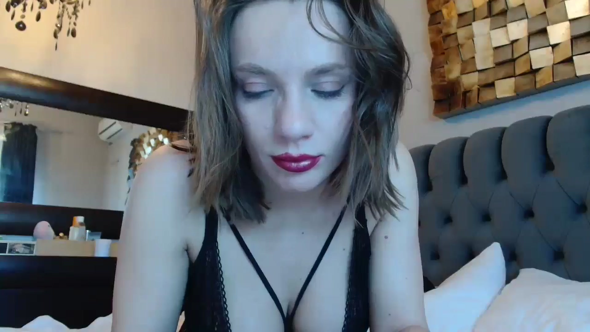 Gallery image thumbnail from ABABAB1's myfreecams stream on, 03/09/2025, 08:29 image 5 of 20
