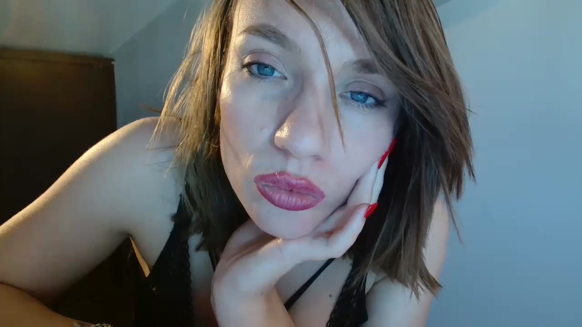 Gallery image thumbnail from ABABAB1's myfreecams stream on, 03/09/2025, 09:40 image 16 of 20