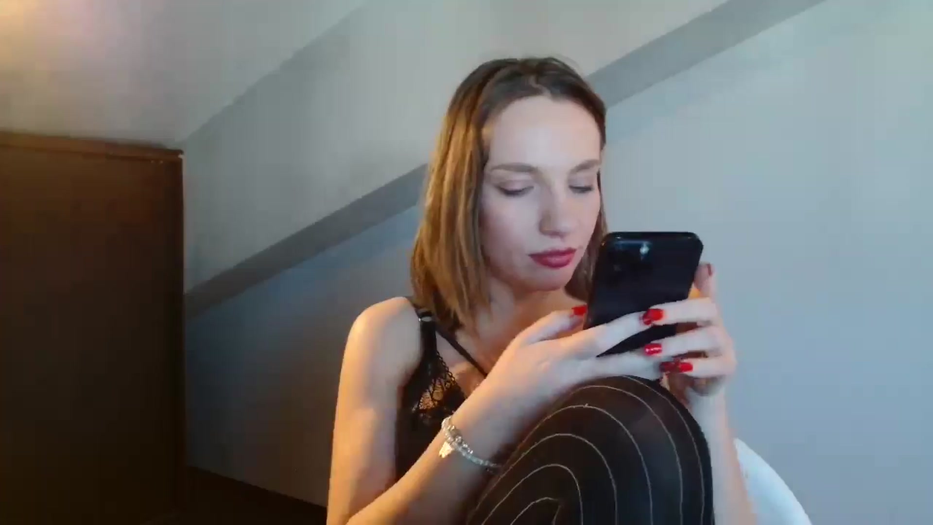 Gallery image thumbnail from ABABAB1's myfreecams stream on, 03/09/2025, 09:40 image 6 of 20