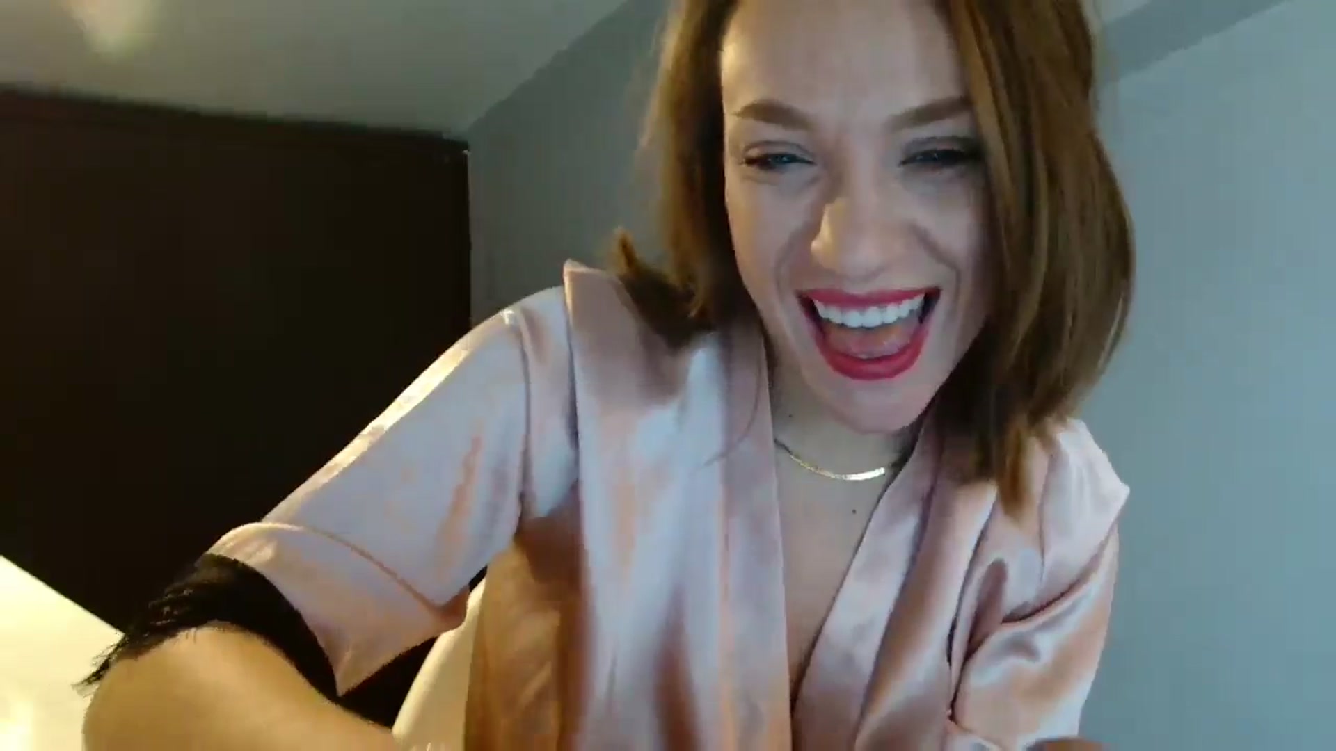 Gallery image thumbnail from ABABAB1's myfreecams stream on, 04/13/2025, 07:26 image 5 of 20