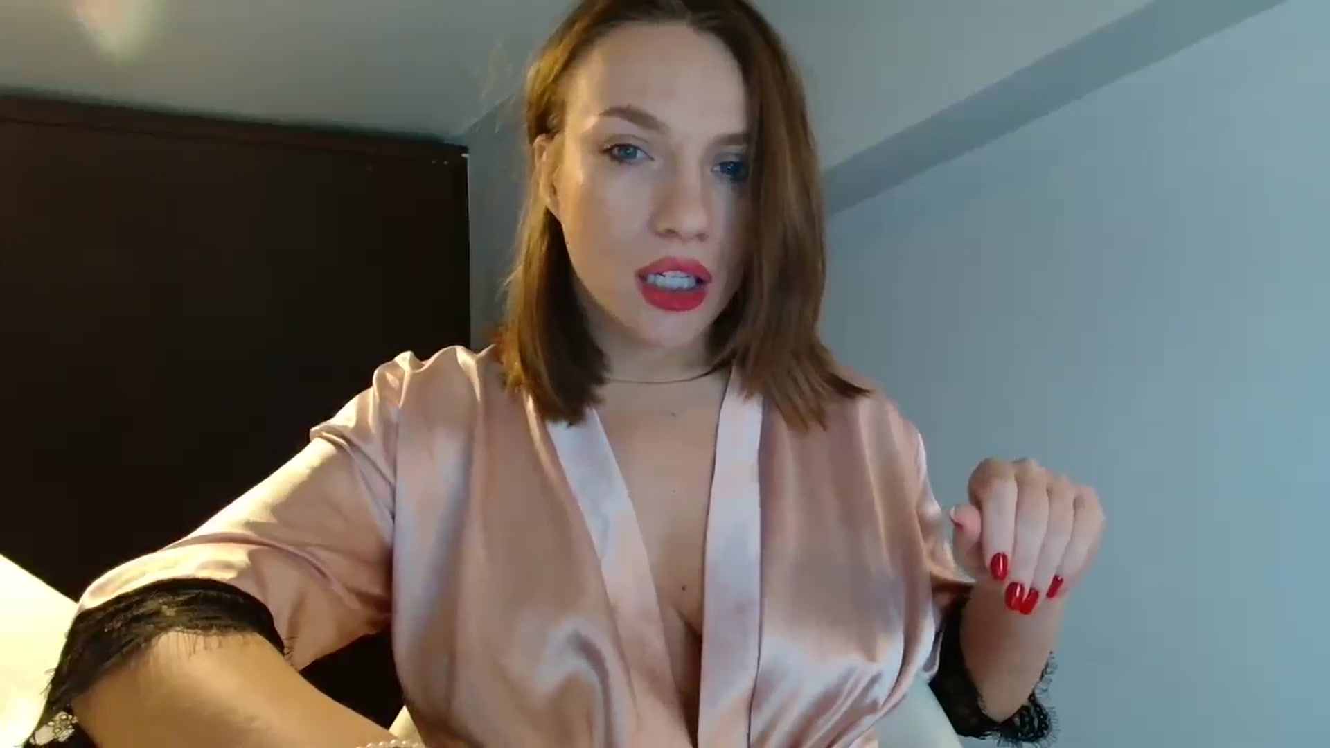 Gallery image thumbnail from ABABAB1's myfreecams stream on, 04/13/2025, 07:26 image 6 of 20