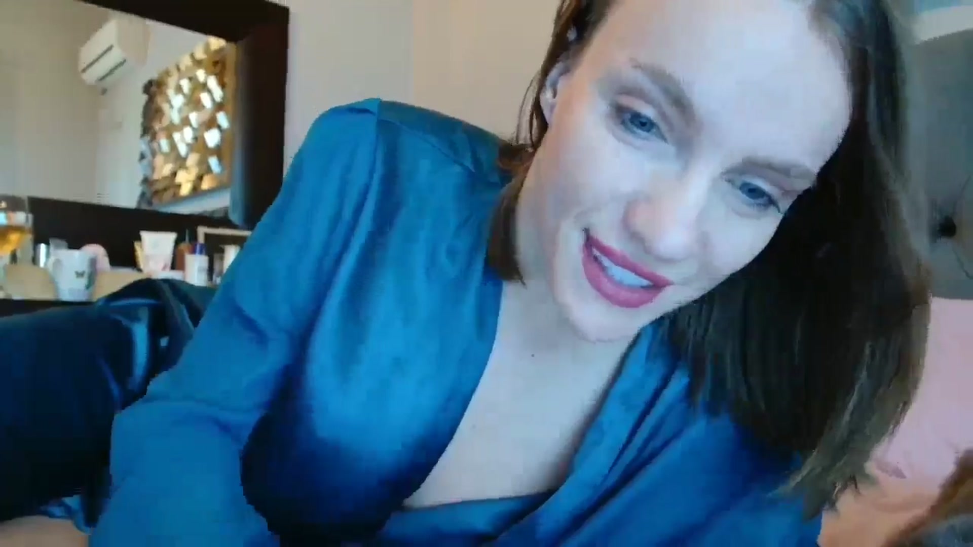 Gallery image thumbnail from ABABAB1's myfreecams stream on, 05/02/2025, 15:35 image 13 of 20